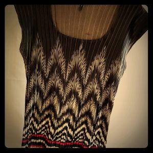 Sleeveless scrunch top